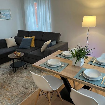 Dela'S Apartment-Zagreb Dış mekan fotoğraf
