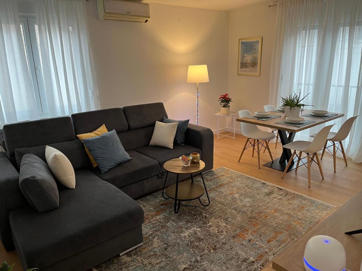 Dela'S Apartment-Zagreb Dış mekan fotoğraf